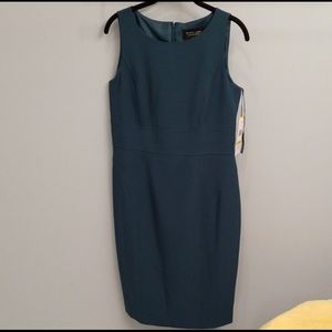 Evan Picone Emerald Green Sleeveless Dress in 6